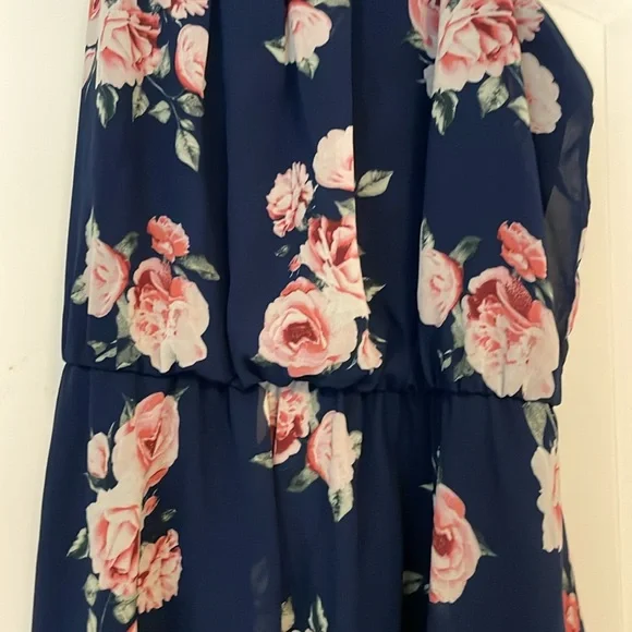 NWOT! Francesca's Blue Rain Floral Navy Blue Dress - Picture 2 of 4